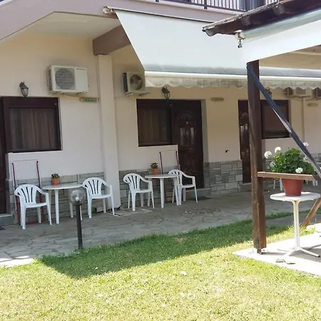 House Petridis-3