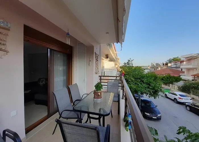 Pet friendly Modern Apartment Kallithea 2