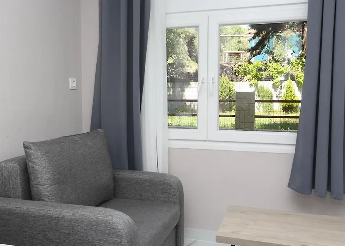 Haustierfreundliches Summer Studio - Premium Apartment Pefkochori