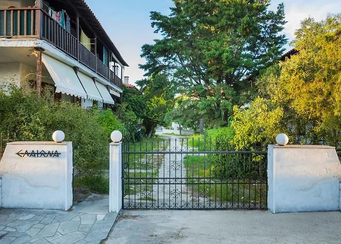 Boutique Maisonette Pefkochori