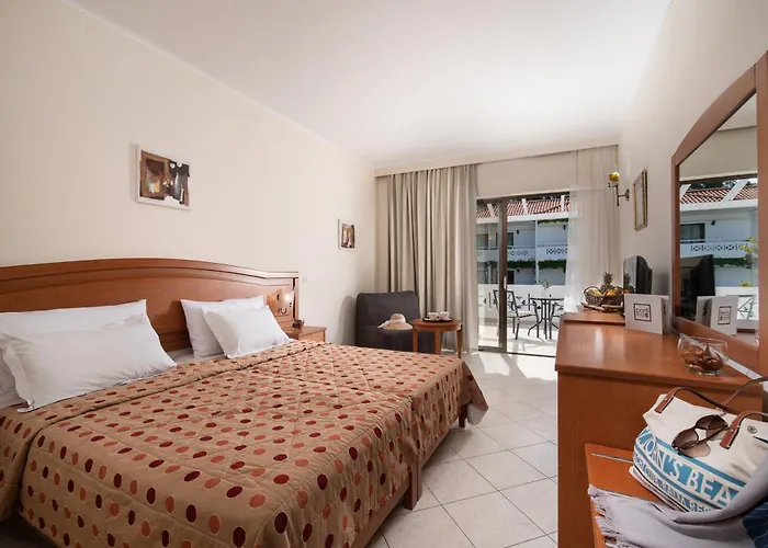 Porfi Beach Hotel Nikiti 