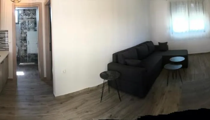 Savvas House Ξενοδοχείο Νέος Μαρμαράς
