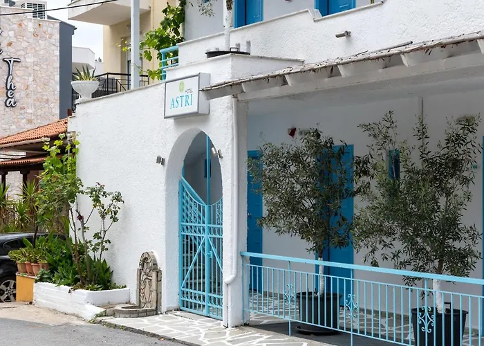 Astri Hotel Néos Marmarás