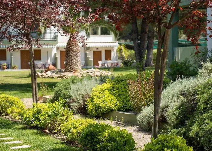 Alexandros Hotel Apartments Vourvourou