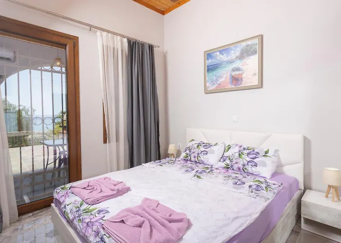 Villa Helga Exotic Πευκοχώρι