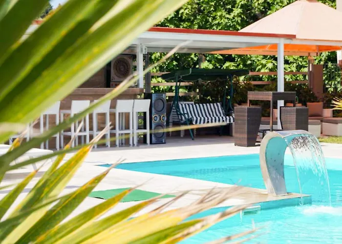 Pet friendly Aquamare Studios - Chalkidiki Poolside Getaways Pefkochori