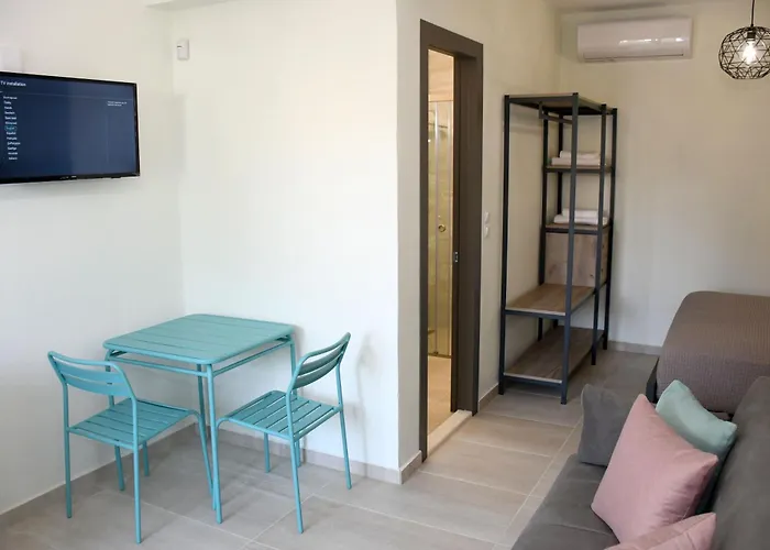Theano Luxury Suites Nikiti