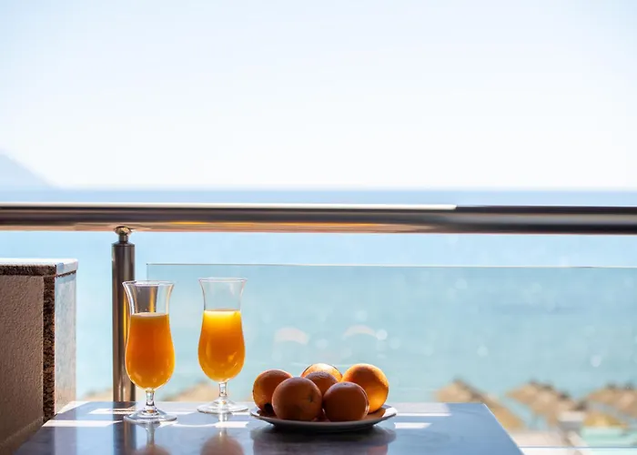 House Kostas On The Beach Sarti