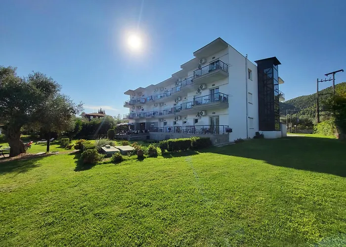 Vourvourou Hotel