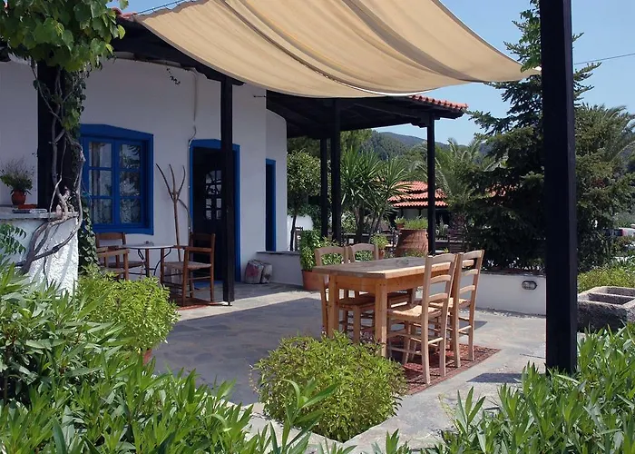Skites Hotel Bungalows Ουρανούπολη