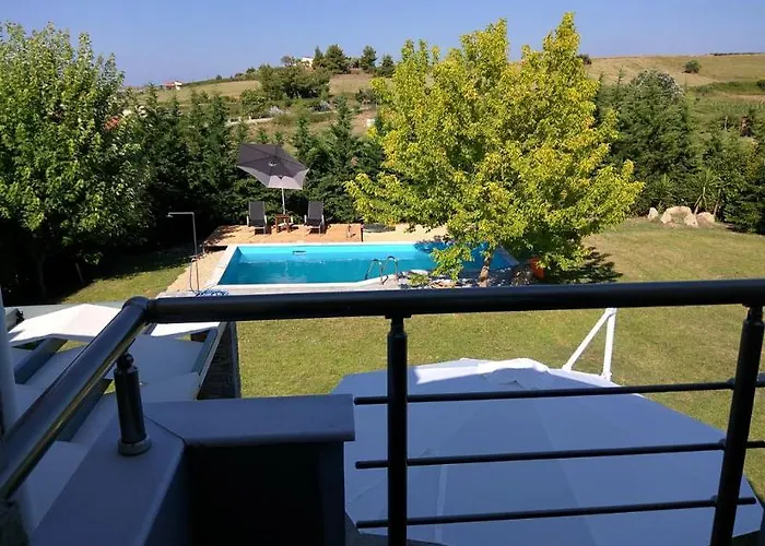 Sanny Sani Luxury Villas Χανιώτη