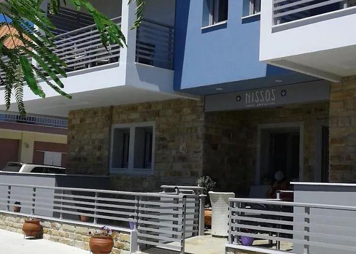 Nissos Rooms Αμμουλιανή